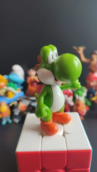 Figuras de colección variadas