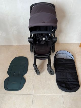 Carrito Joolz Hub con capazo y 2 sacos