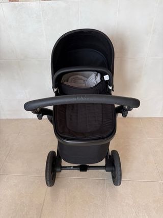 Carrito Joolz Hub con capazo y 2 sacos