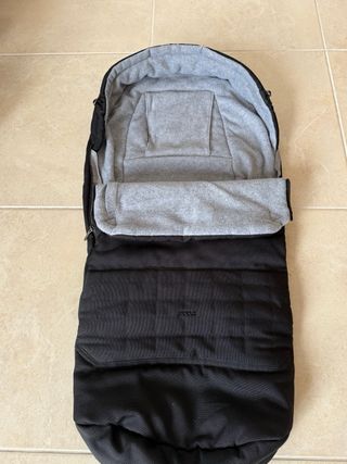 Carrito Joolz Hub con capazo y 2 sacos