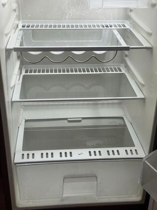 FRIGORÍFICO DE DOS PUERTAS MARCA SIEMENS EN INOX