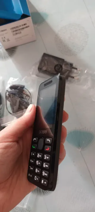 Móvil Alcatel 2038 Nuevo