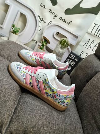 Zapatillas Adidas Samba OG Talla 37 Flores
