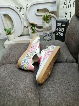 Zapatillas Adidas Samba OG Talla 37 Flores