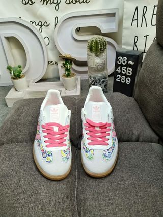 Zapatillas Adidas Samba OG Talla 37 Flores