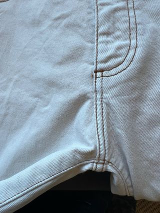 Jeans de corte recto, de la marca Sessún. talla 38