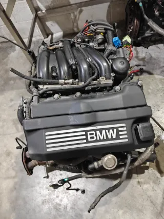 Motor BMW N42B18A Completo