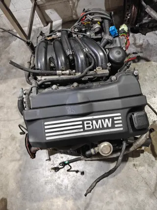 Motor BMW N42B18A Completo