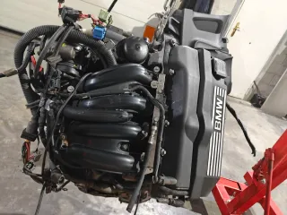 Motor BMW N42B18A Completo