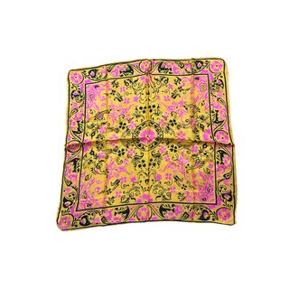 Sciarpa con fantasia floreale