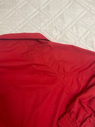 JW Anderson x Uniqlo Blusão Vermelho