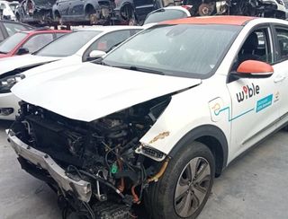 Centralita motor uce 954412bbk0 kia niro 1973423