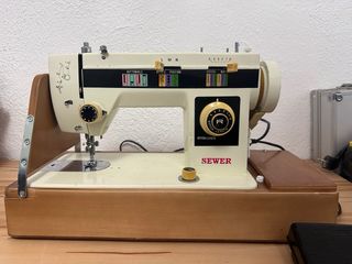 Máquina de coser SEWER vintage