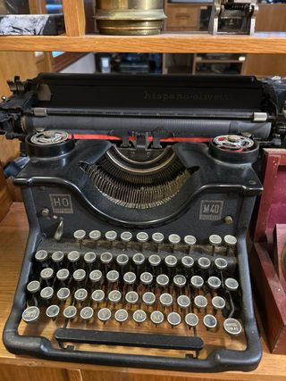 Hispano Olivetti M40 Máquina Escribir