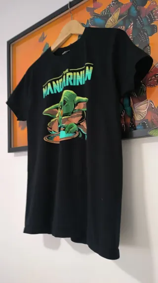 Camiseta The Mandarinian de Oliver Oneto