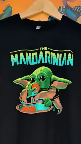 Camiseta The Mandarinian de Oliver Oneto
