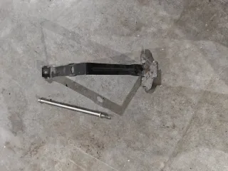 Soporte Batería BMW E46 4 Cilindros Gasolina