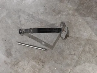 Soporte Batería BMW E46 4 Cilindros Gasolina