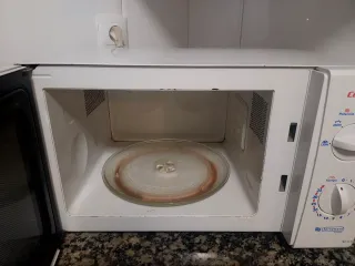 Microondas Corberó Blanco