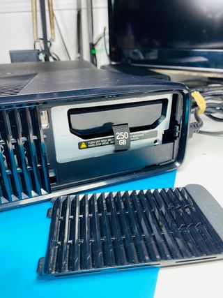 Xbox 360 Slim + Kinect + Mando Original