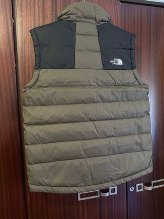 Chaleco The North Face 700 Negro Verde Oliva