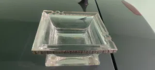 Ceneriera in cristallo/