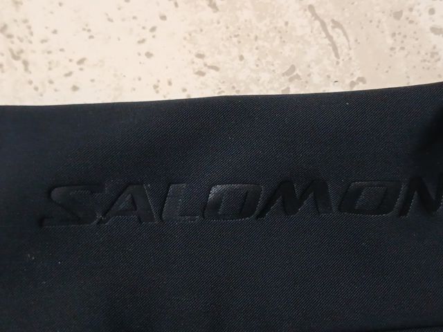 Chaqueta Salomon Vintage Talla XL Negra