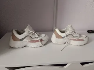 Zapatillas deportivas blancas y rosas mujer