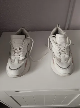 Zapatillas deportivas blancas y rosas mujer