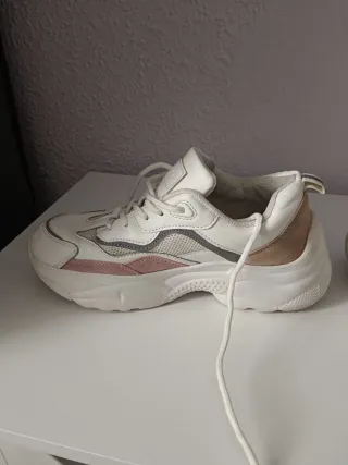 Zapatillas deportivas blancas y rosas mujer