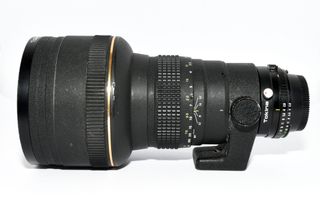 Tokina AT-X 300mm f/2.8 Objetivo Nikon