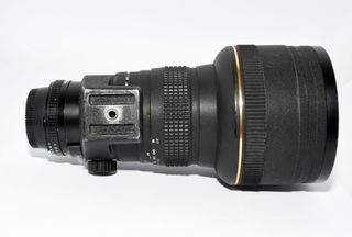 Tokina AT-X 300mm f/2.8 Objetivo Nikon