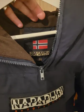 Cazadora Napapijri Azul Tallaje pequeño