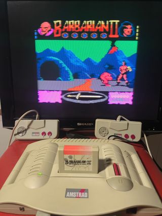 Consola Amstrad GX 4000 + 5 juegos