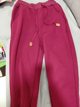 Casaco de treino com capuz e fecho