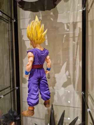 Figura Gohan SSJ2 copia de la Resina Dragon Ball