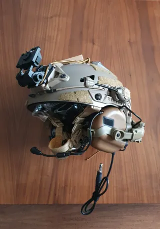 Casco Airsoft full equip