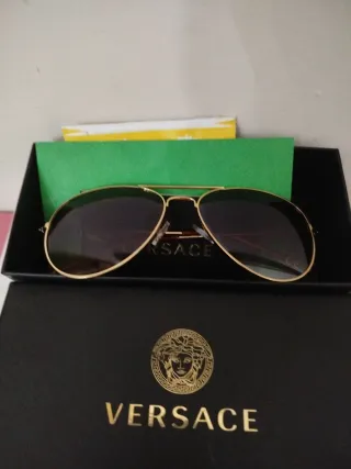 Occhiali da sole Versace oro Nuovo.ORIGONALE