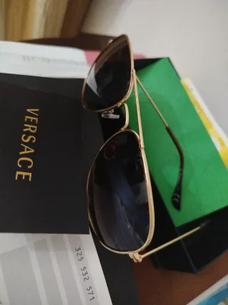 Occhiali da sole Versace oro Nuovo.ORIGONALE