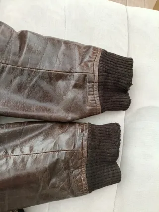 Bomber Cuero Búfalo Francesa M/L Medidas indicadas