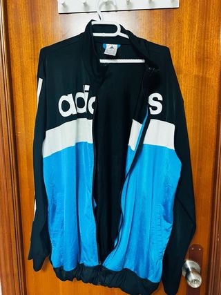 Chaqueta  Negra y Azul