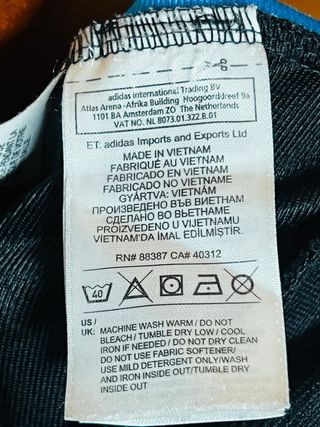 Chaqueta  Negra y Azul