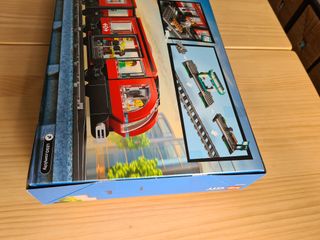 LEGO City 60423 Tranvía y Estación del Centro