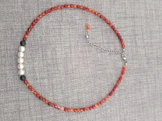 Collar piedras naturales perlas y obsidiana