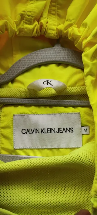 Cortavientos Calvin Klein Amarillo Neón
