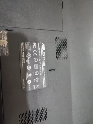 Ordenador portátil ASUS