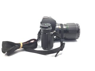 camara reflex pentax p30 + pentax-a 28-80 1:3.5-4.5 + pentax a 70-210 1:4 + flash pentax af200sa