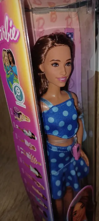 Muñeca Barbie inclusiva diabética