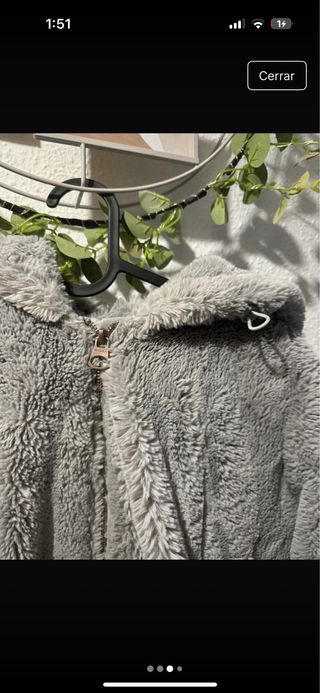 Chaqueta de pelo gris