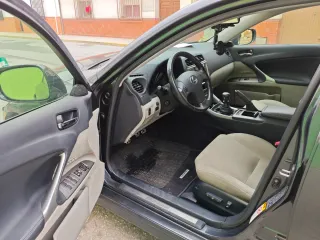 Lexus IS220d F sport 2010